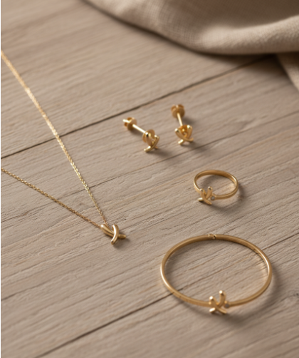 Golden Pearl Emblem Jewelry Set
