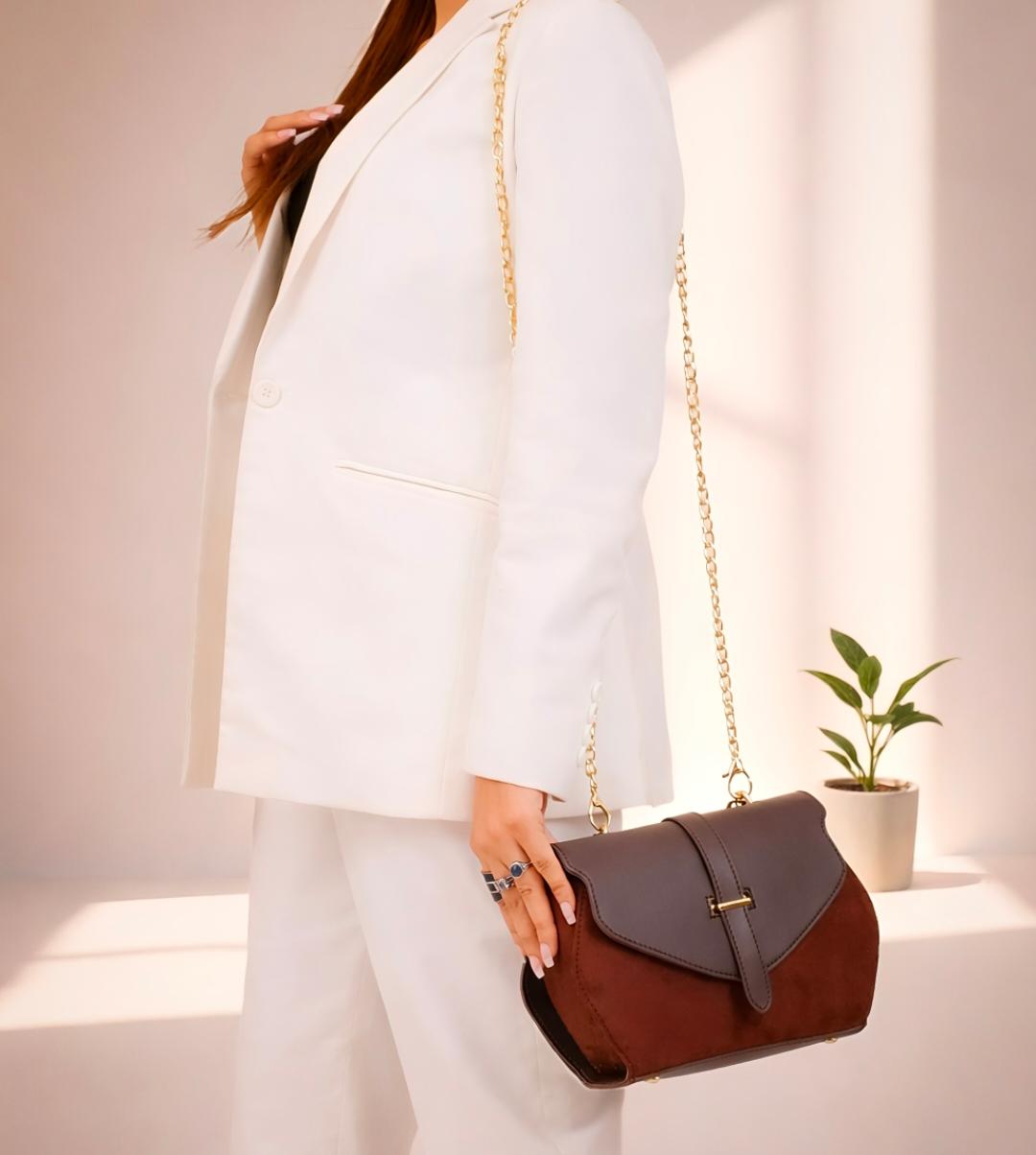 The Elara Crossbody